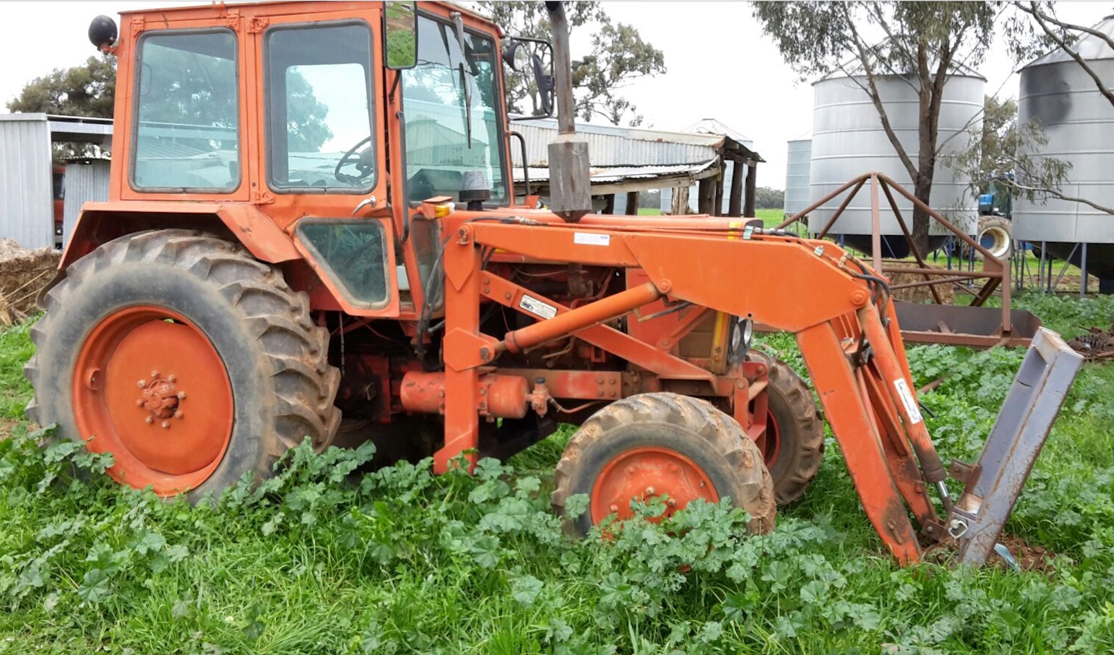 920 BELARUS Tractor For Sale with FEL Machinery & Equipment